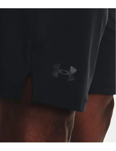 UA tech vent short noir