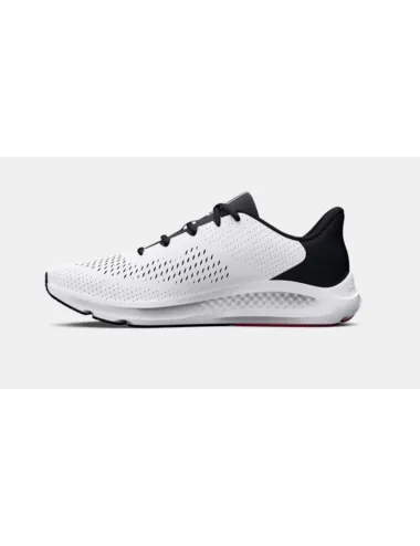 Running UA Charged Pursuit 3 blanche