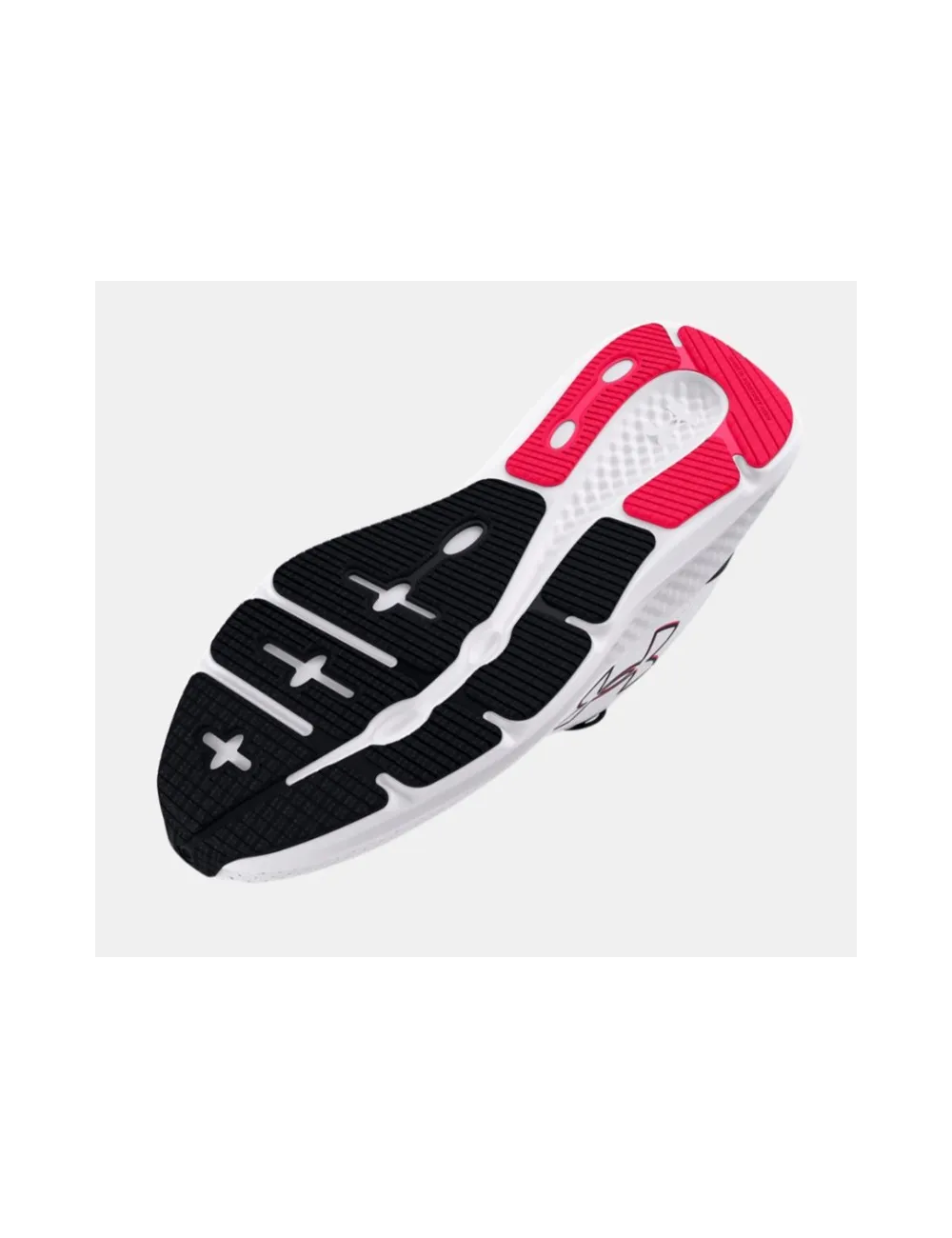 Running UA Charged Pursuit 3 blanche